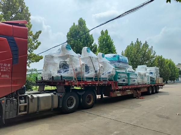 Loading and shipping site